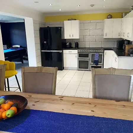 Thembile House Homestay Thornaby on Tees